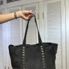 Bolso Shopper Tachuelas Ante Gris