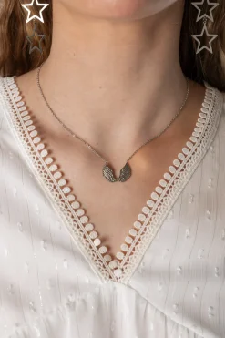Collar Alas Plateado
