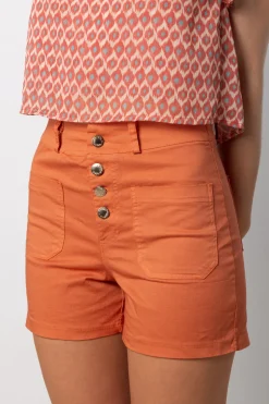 Short Botones Melocotón