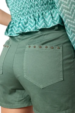 Short Tachuelas Back Verde